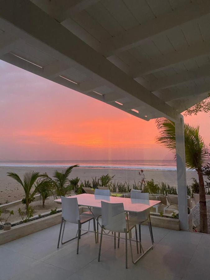 Alfredo Marchetti Nº13 A On The Beach, De Chaves, Boa Vista * Rabil